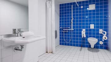 Dusj, hårføner, såpe og sjampo