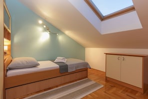 4 habitaciones, wifi y ropa de cama