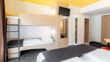 Schreibtisch, schallisolierte Zimmer, kostenloses WLAN, Bettwäsche