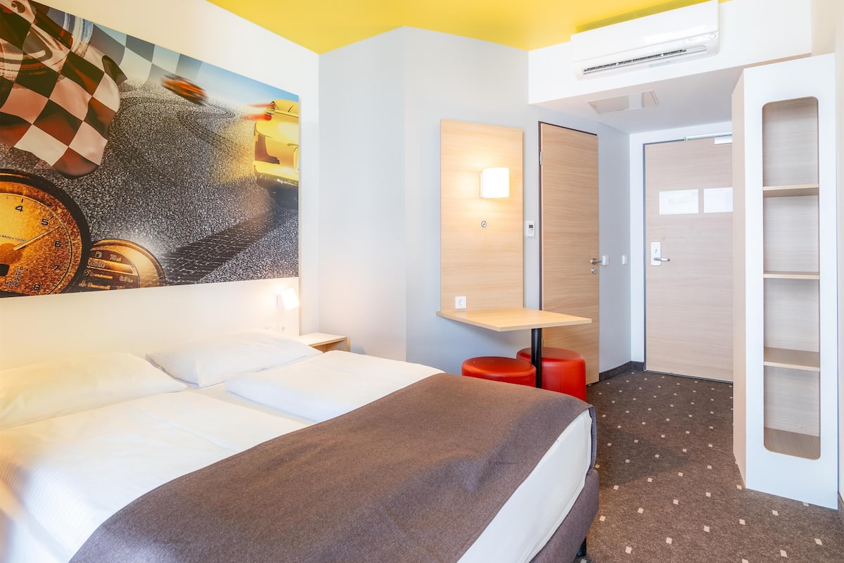 Double Room | 1 bedroom, desk, soundproofing, free WiFi