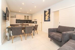 Interior - Semi-detached house for up to 8 people between Norden and Norddeich (Norden)