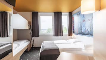 Schreibtisch, schallisolierte Zimmer, kostenloses WLAN, BettwÀsche