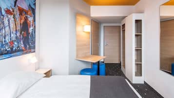 Schreibtisch, schallisolierte Zimmer, kostenloses WLAN, BettwÀsche