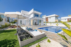 Piscina externa