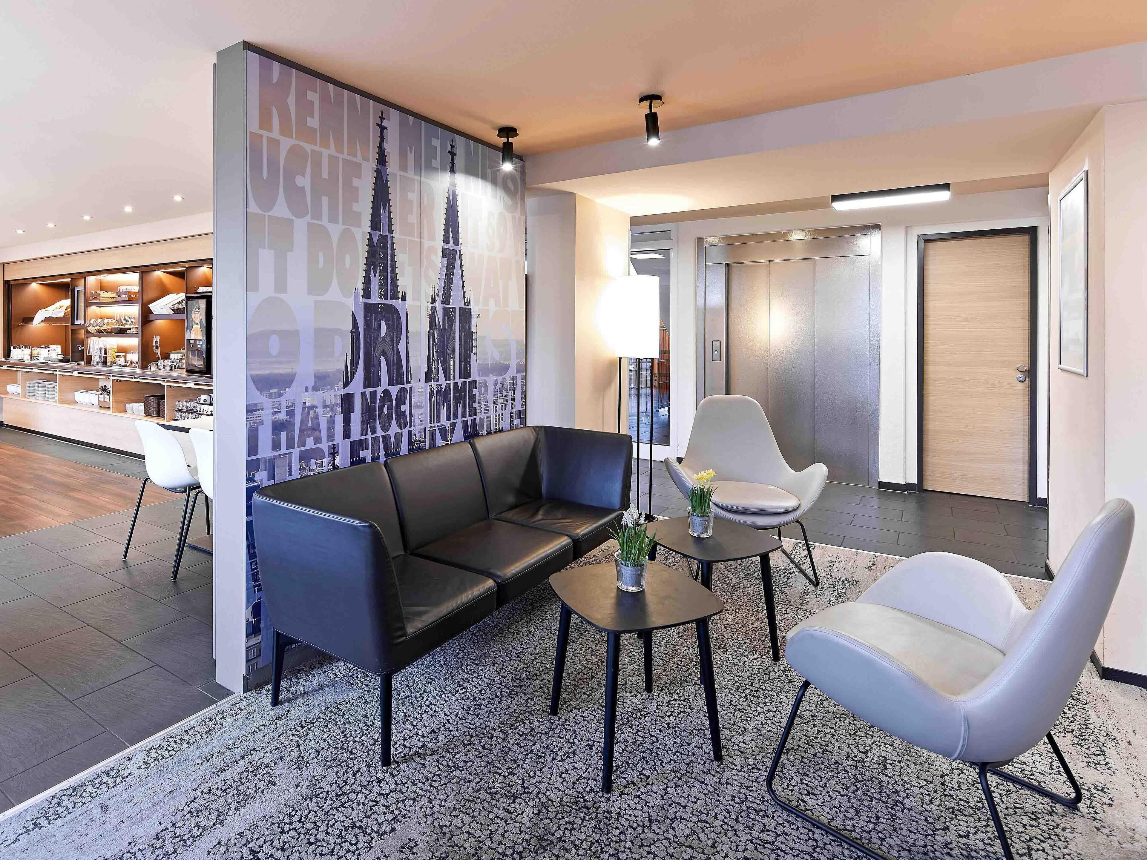 Literie hypoallergénique, bureau, chambres insonorisées, Wi-Fi gratuit