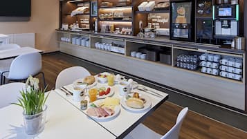 Daily buffet breakfast (EUR 13.9 per person)