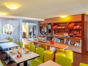 Dining - B&B Hotel Braunschweig-Nord (Braunschweig)