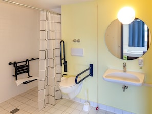 Douche, séchoir à cheveux