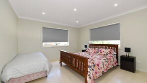 5 Schlafzimmer, Bügeleisen/Bügelbrett, kostenloses WLAN