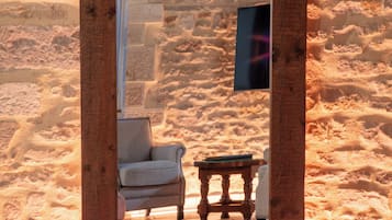 Deluxe-værelse | Minibar, individuelt design, individuel indretning, lydisolering