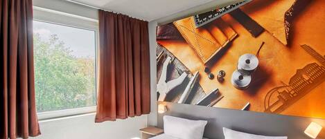 Dobbeltrom | Allergitestet sengetøy, skrivebord, lydisolert og wi-fi (inkludert)