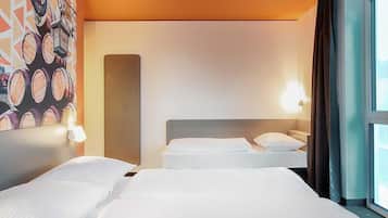 Schreibtisch, schallisolierte Zimmer, kostenloses WLAN, Bettwäsche