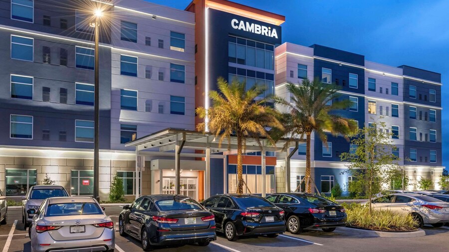 Cambria Hotel Orlando Airport