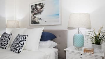 2 bedrooms, iron/ironing board, Internet, bed sheets