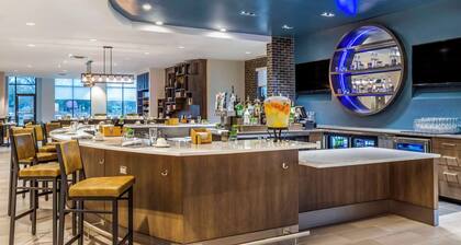 Cambria Hotel Rock Hill - University Center