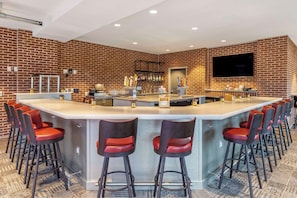 Dining - Cambria Hotel Rock Hill - University Center (Rock Hill)