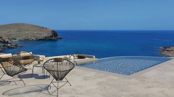 Vil·la exclusiva, piscina privada, vistes al mar | Terrassa o pati