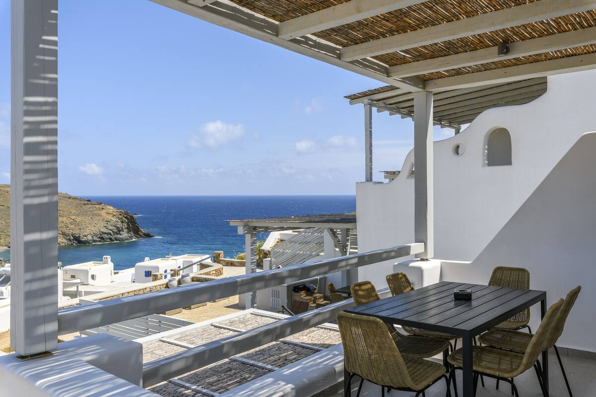 Design Duplex, 2 Bedrooms, Hot Tub, Sea View | Pemandangan balkoni