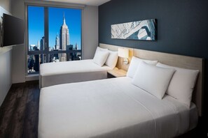 Down comforters, pillowtop beds, in-room safe, individually furnished - Hyatt Place New York / Chelsea (New York)