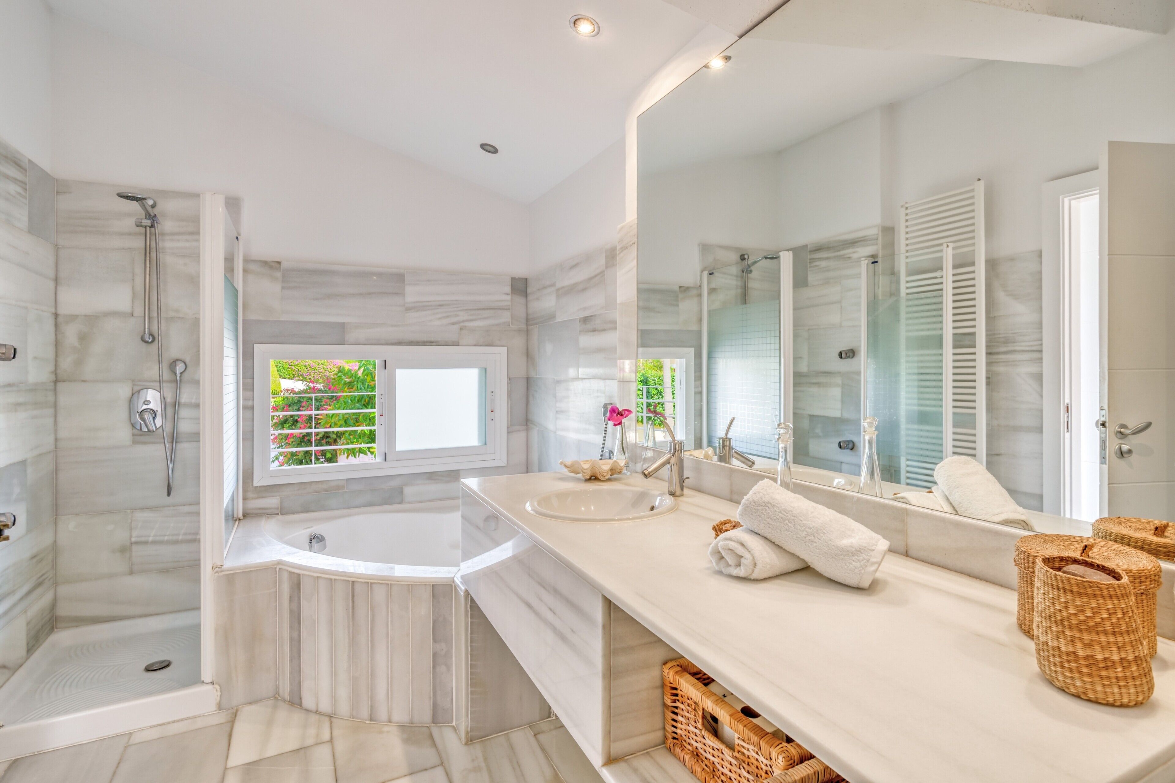 Bathtub, hair dryer, towels