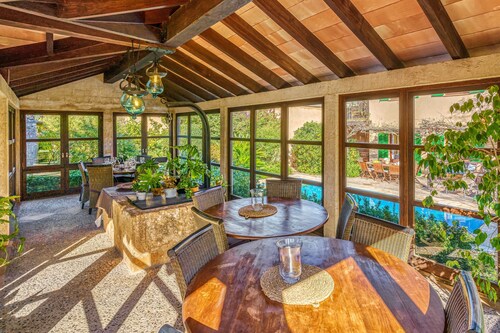 Spacious Holiday Home “Can Casta” with Pool, Wi-Fi, Terrace & Garden