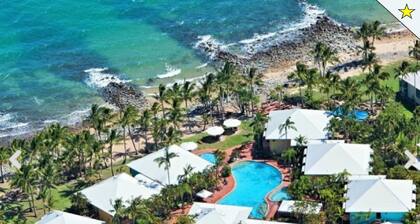 Dolphin Heads | Resort Unit | ABSOLUTE BEACHFRONT! Whitsunday Getaway!