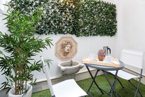 Apartment (2 Bedrooms) | Terrace/patio