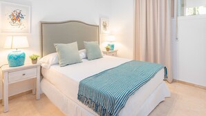 Căn hộ (2 Bedrooms)