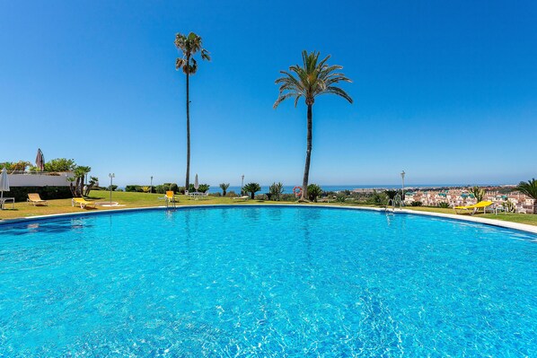 Udendørs pool