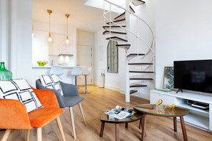 Lejlighed (2 Bedrooms) | Opholdsområde | Tv