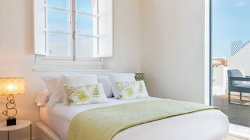 Apartment, Terrace (2 Bedrooms) | 2 bedrooms, free WiFi, bed sheets