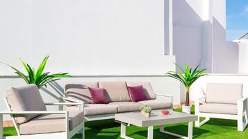 Apartment (2 Bedrooms) | Terrace/patio