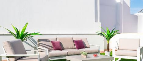 Appartamento (2 Bedrooms) | Terrazza/patio