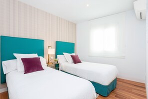Apartment (2 Bedrooms) | 2 bedrooms, bed sheets