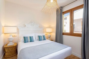 Casa (4 Bedrooms) | 4 habitaciones, wifi gratis y ropa de cama 