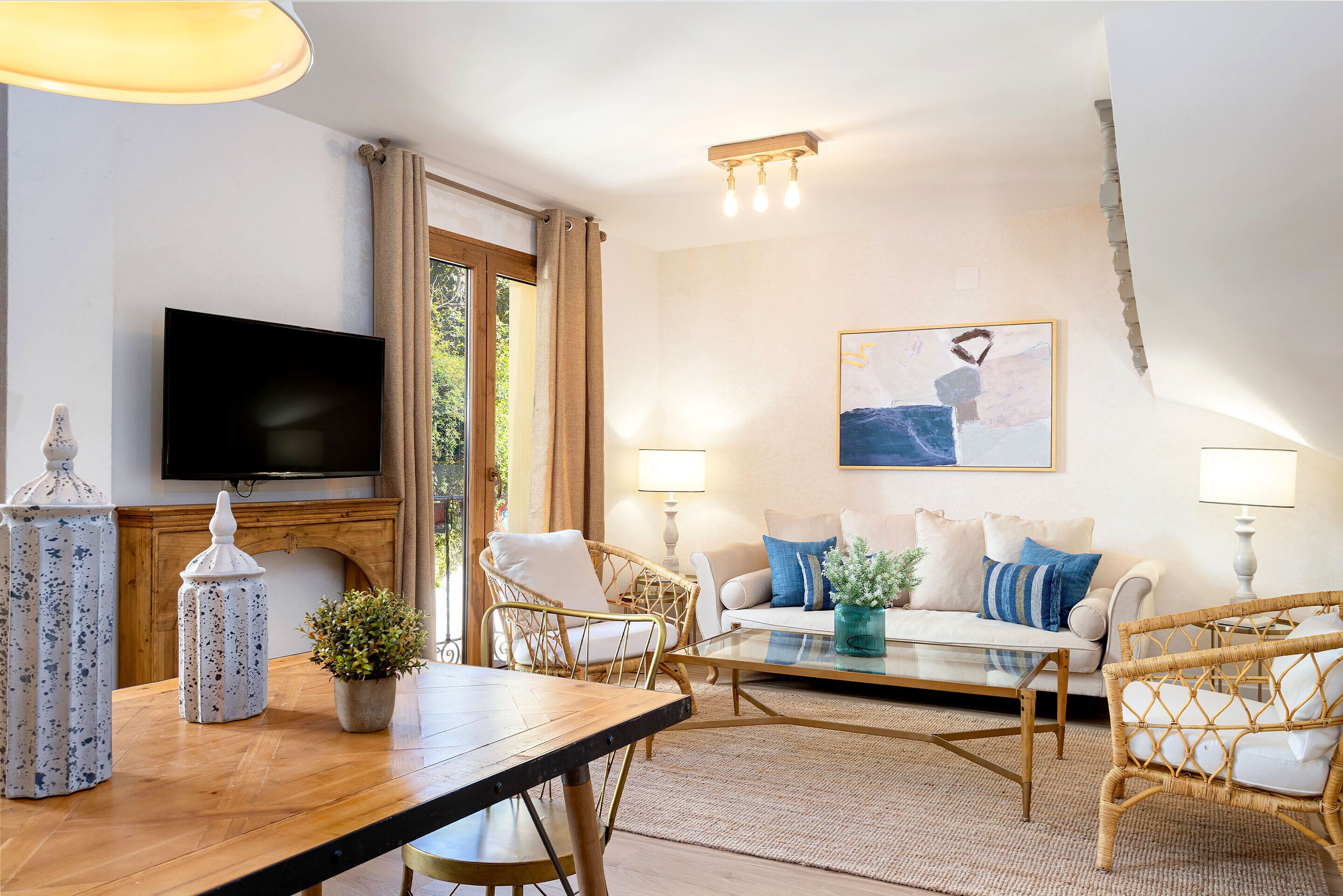 Maison (4 Bedrooms) | Coin séjour | Télévision