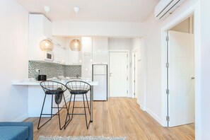 Fridge, microwave, dishwasher, high chair