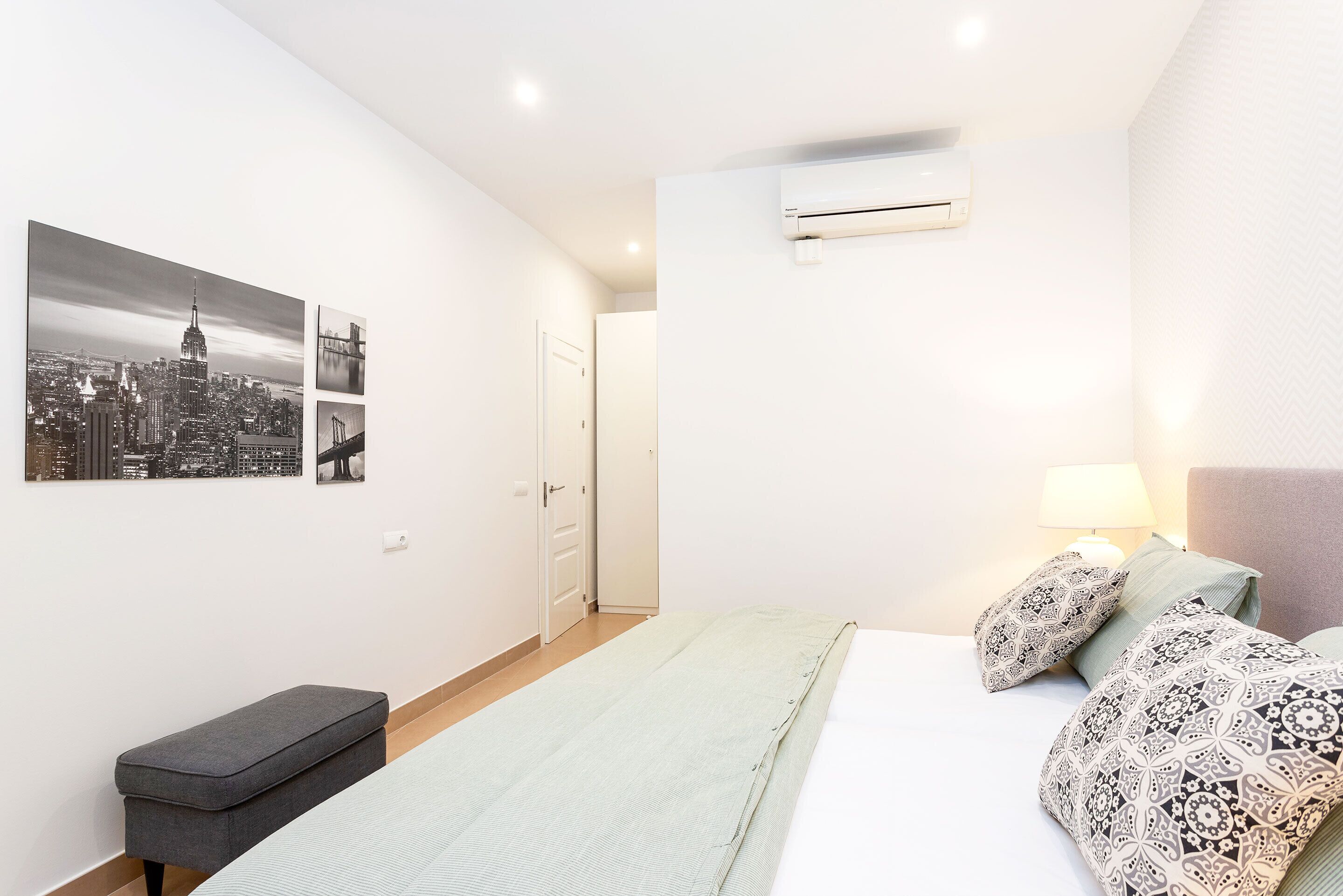Appartement (2 Bedrooms) | 2 slaapkamers, een strijkplank/strijkijzer, beddengoed
