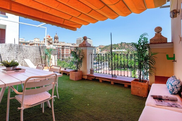 Apartment (2 Bedrooms) | Exterior