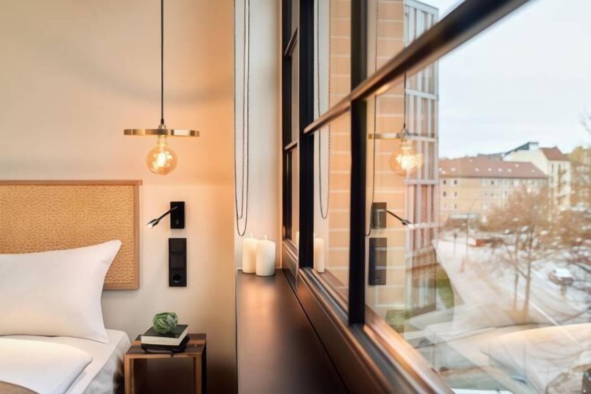 1 Schlafzimmer, Allergikerbettwaren, Zimmersafe, Schreibtisch