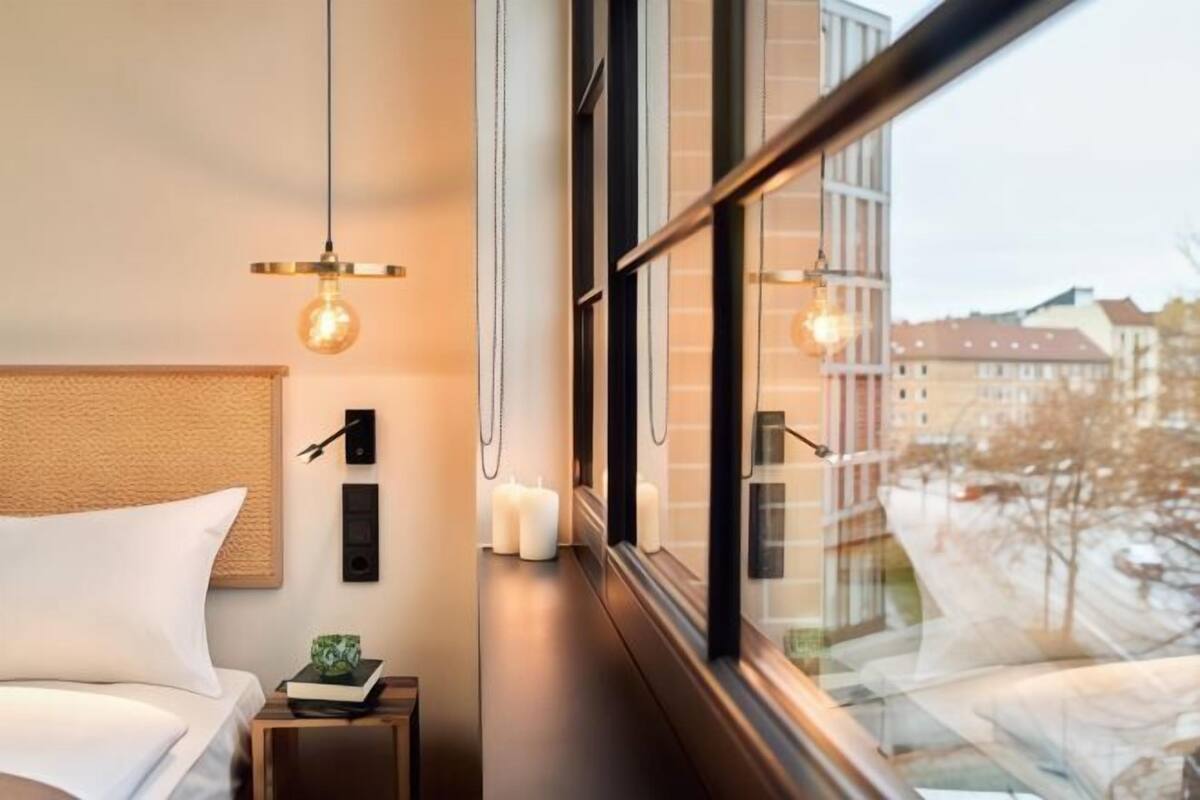 1 Schlafzimmer, Allergikerbettwaren, Zimmersafe, Schreibtisch