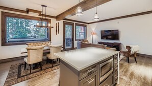 Unclassified image, 3 of 42, button - The Seasons 1818 2 Bedroom Condo by RedAwning (Keystone)