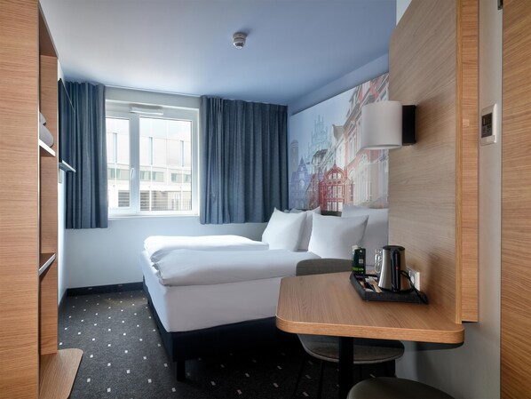 1 chambre, bureau, Wi-Fi gratuit, draps fournis