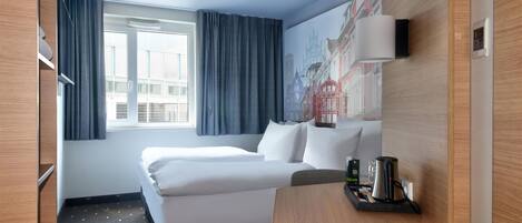 1 chambre, bureau, Wi-Fi gratuit, draps fournis