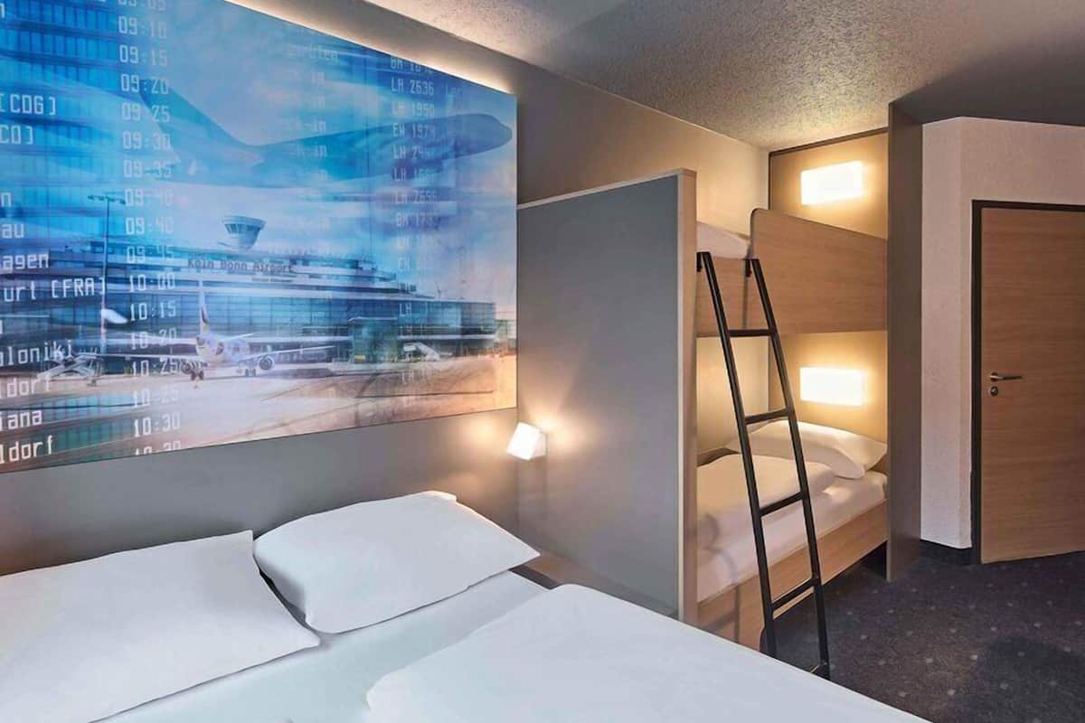 Bureau, chambres insonorisées, Wi-Fi gratuit, draps fournis