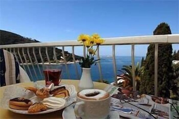 Dining - Kompas (Balchik)