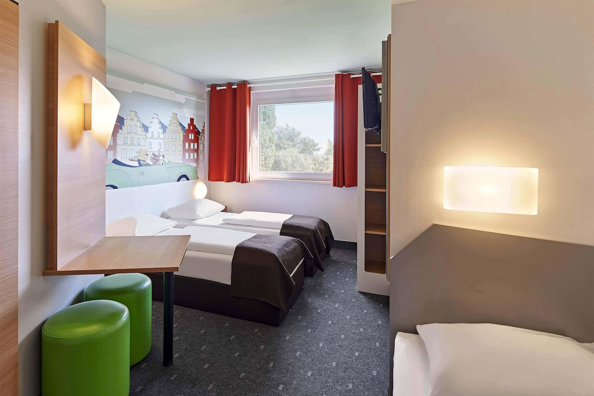 Triple Room