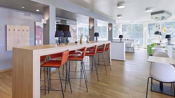 Bar (en el alojamiento)