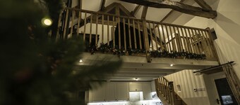 Luxury retreat for 2 couples/ family in spectacular location in North York Moors