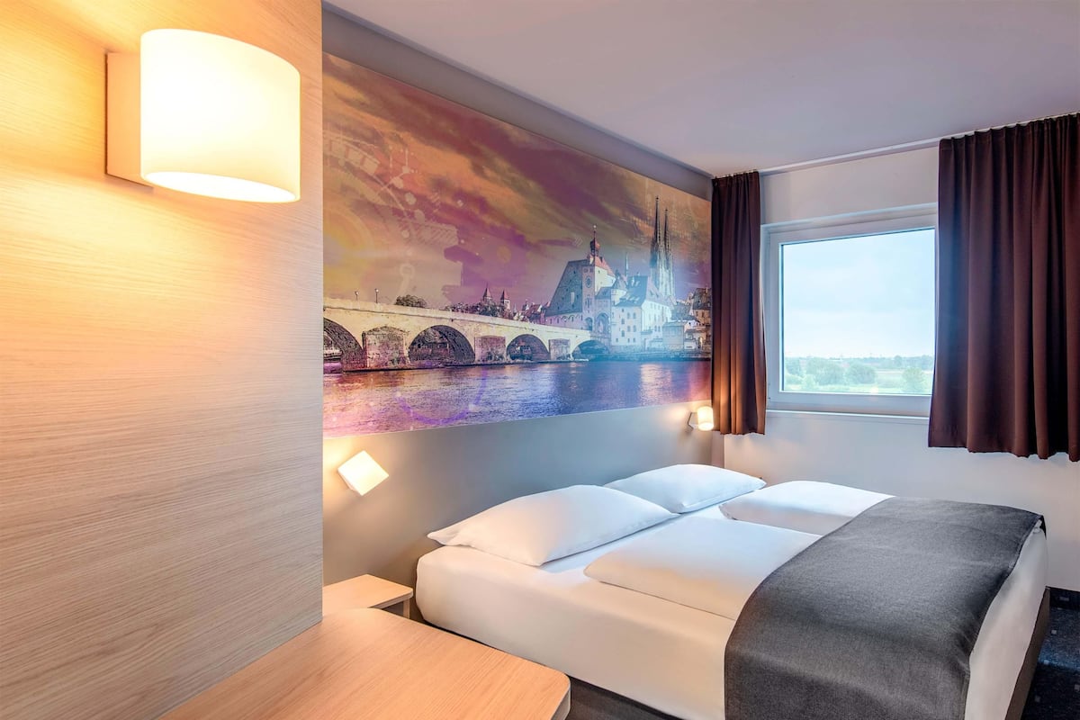 Chambre Double | Bureau, chambres insonorisées, Wi-Fi gratuit, draps fournis